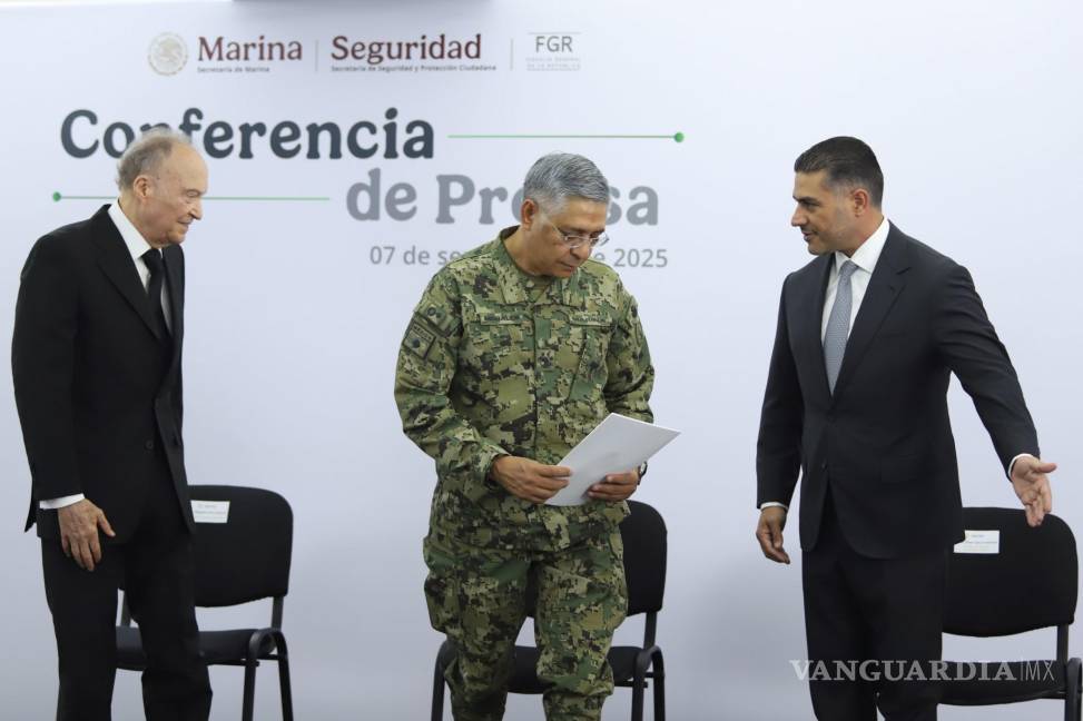 $!El arresto del vicealmirante Manuel Roberto Farías Laguna, dejó al descubierto que el entramado de corrupción llegó a los más altos niveles.