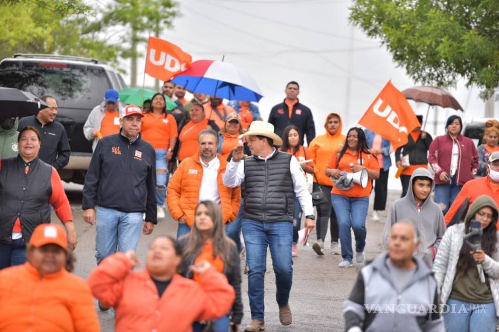 $!Lenin Pérez ha hecho especial énfasis en mejorar los servicios para la ciudadanía.