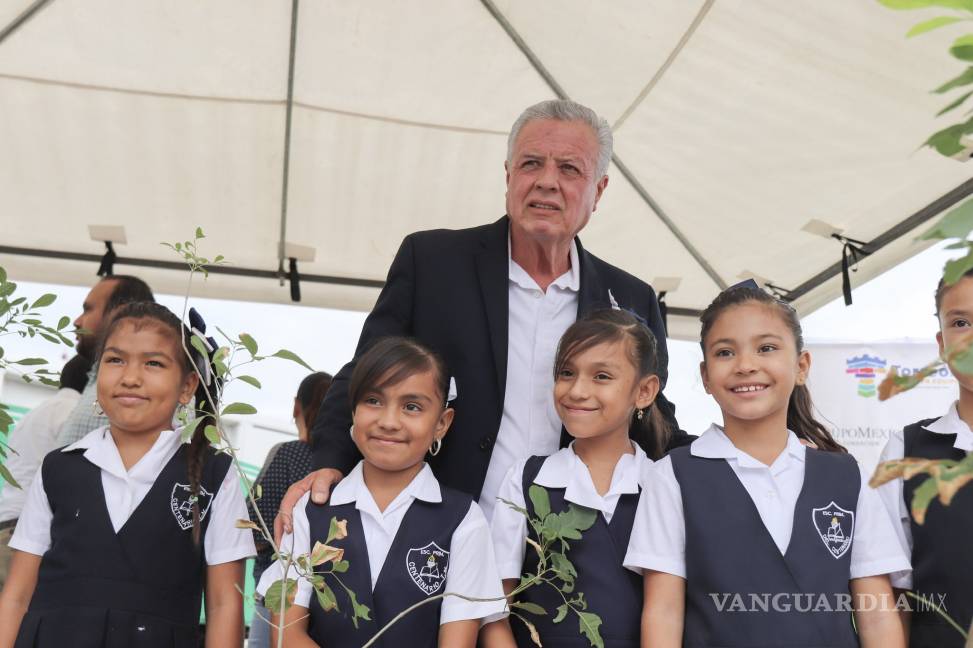 $!Grupo México dona 22 mil árboles a Torreón para tareas de reforestación