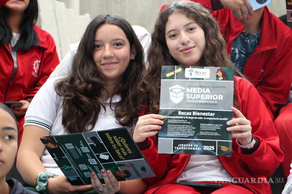 $!Beca Jóvenes Escribiendo el Futuro 2025: fechas de registro y requisitos para recibir 5 mil 800 pesos