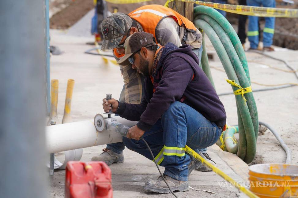 $!En la colonia Cañadas del Mirador, la modernización del sistema de drenaje ya beneficia a las familias con mayor capacidad y eficiencia en la red.