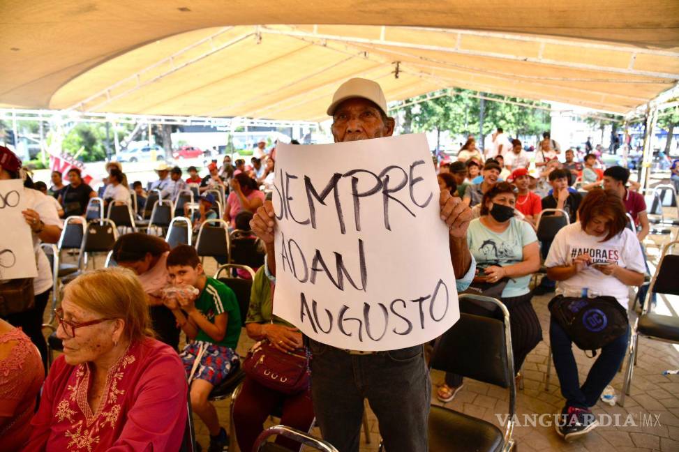 $!Adán resaltó que él no ha pagado ninguna propaganda visual.