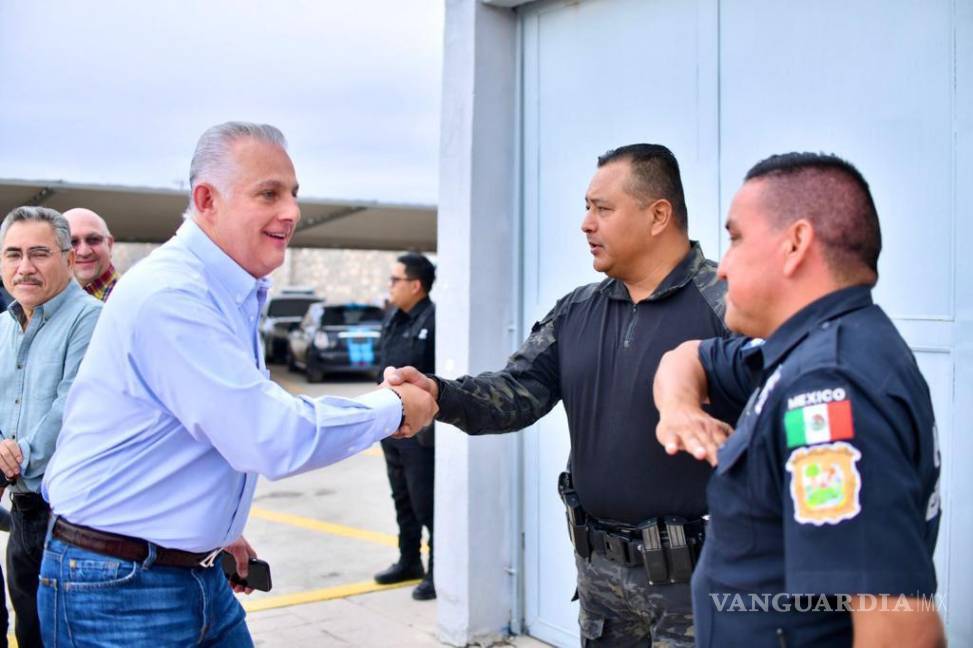 $!Respecto al índice general de incidencia delictiva, correspondiente a la semana del 5 al 11 de abril, el Comisario César Antonio Perales Esparza, director de la Policía Municipal, dio a conocer que disminuyeron respecto a la semana anterior.