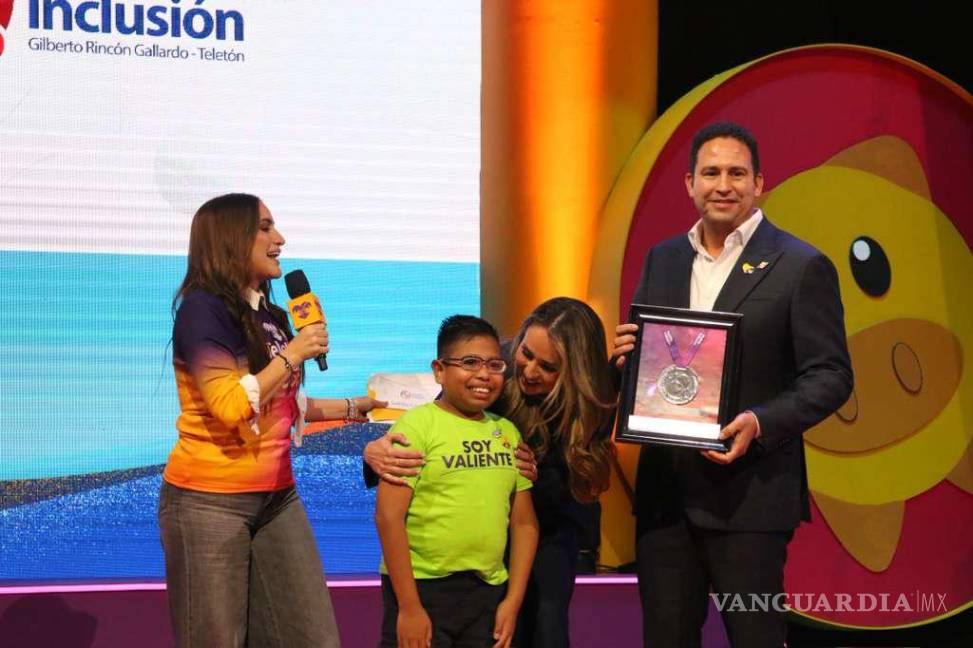 $!El programa “Ponte las Pilas” del DIF Saltillo fortalece las habilidades laborales de personas con discapacidad.