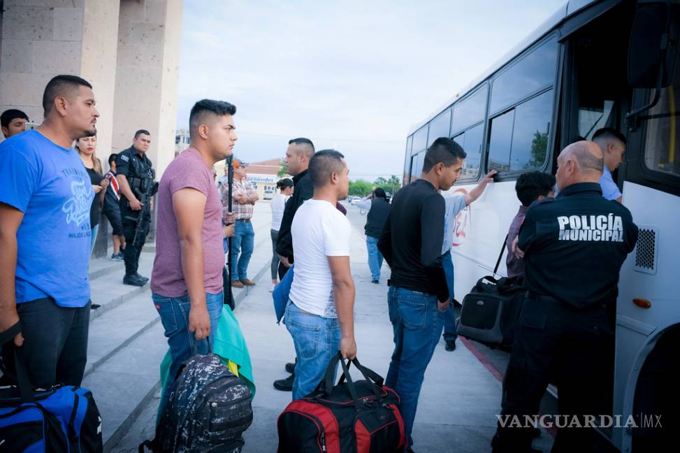 Envían a exámenes de control y confianza a 31 aspirantes a policía de Piedras Negras