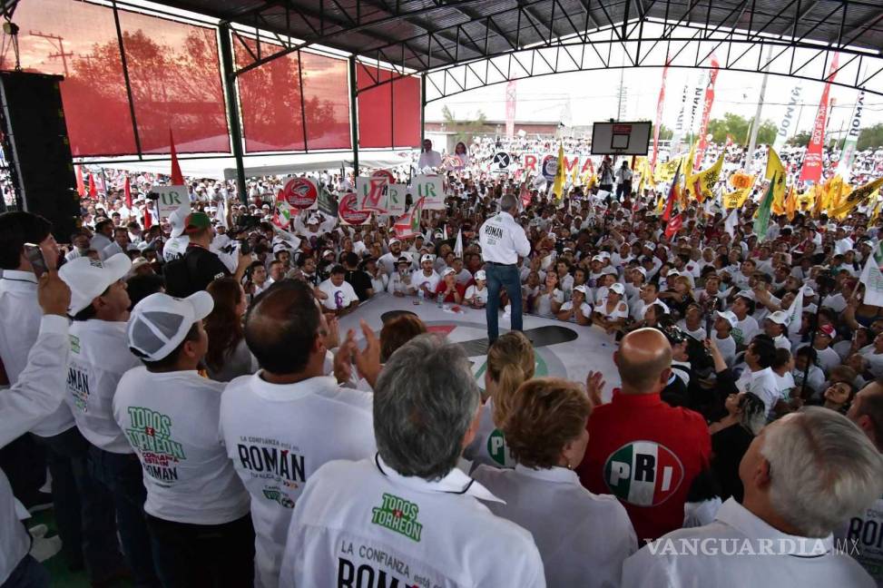 $!Alrededor de 10 mil personas participaron en el evento masivo del alcalde y candidato, Román Cepeda.