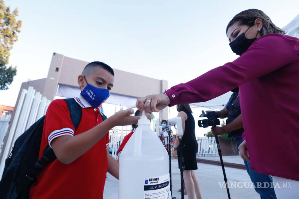 El alumno no entra a clases en Coahuila si no lleva la carta responsiva