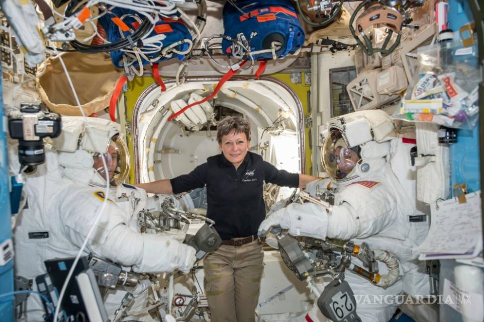 La astronauta Peggy Whitson bate récord de tiempo en el espacio