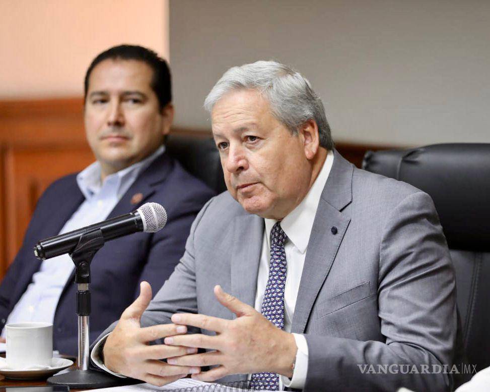 $!Durante la sesión se presentó una propuesta relacionada con el otorgamiento de un estímulo fiscal consistente en el cobro de 1 peso por el Certificado de Residencia o Carta de Identidad para Mujeres Adolescentes Embarazadas.