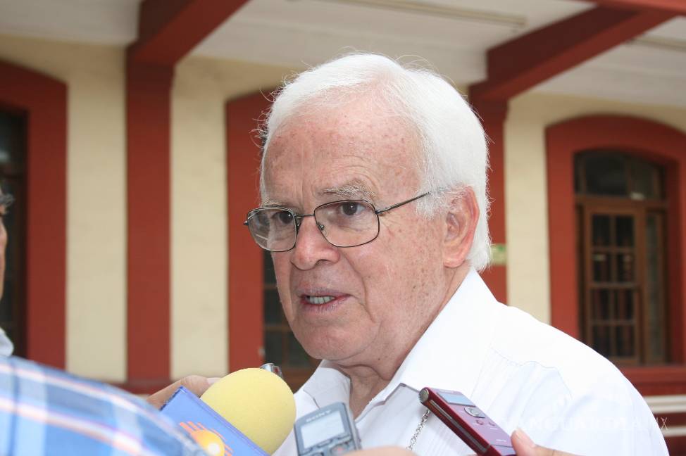 Sufre caída el Obispo de Saltillo, Raúl Vera; se fractura la nariz