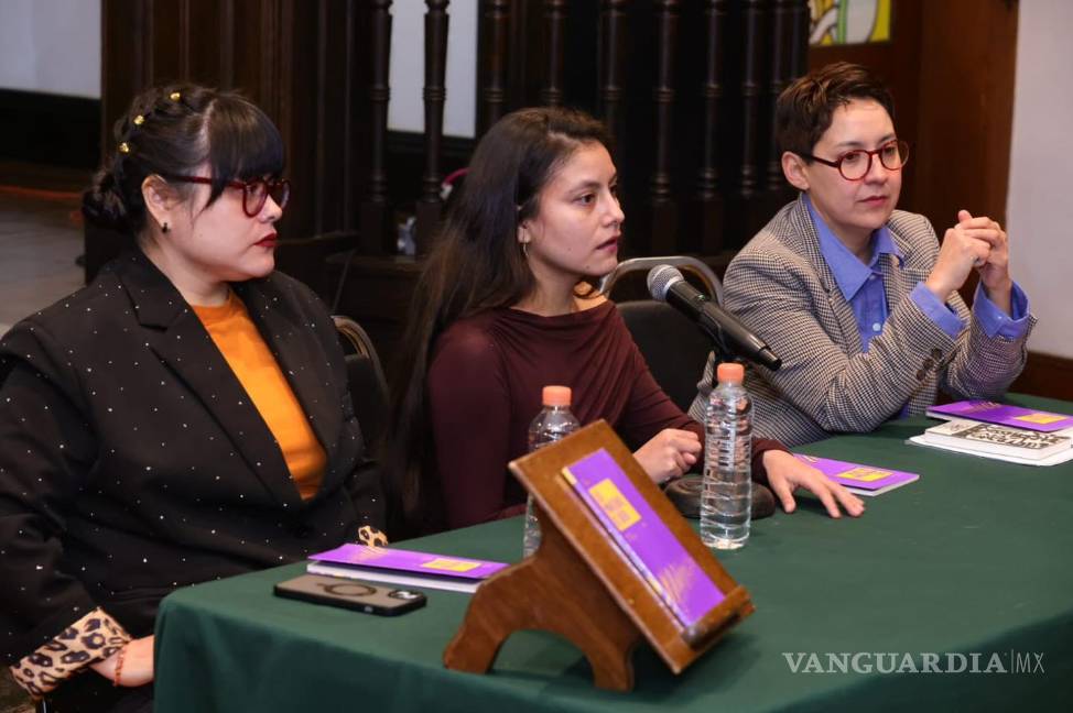 $!Las miniaturas de lo inmenso: Primavera López Colunga presenta su primer libro en Casa Purcell