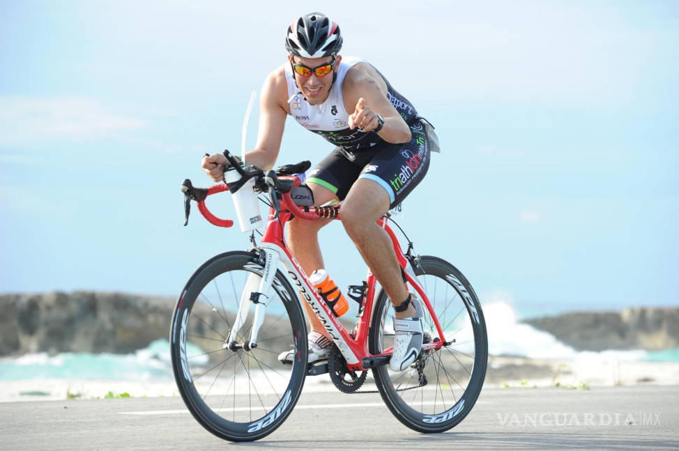 $!En Gold Coast brillan triatletas en Campeonato Mundial de Australia