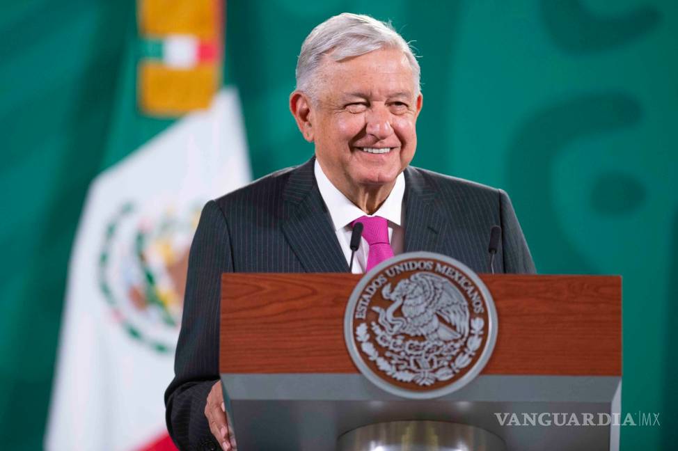 Para AMLO "la OEA es cosa de risa", se burla de queja de Adrián de la Garza