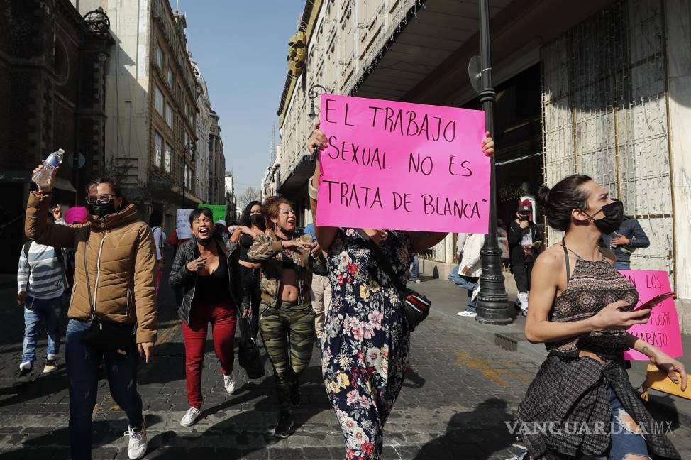 $!Denunciaron además que las autoridades cerraron varios hoteles en la zona centro bajo el argumento de que encontraron casos de trata de personas, incluyendo menores de edad.