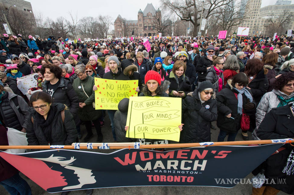 $!Millones de mujeres marchan en todo el mundo contra Donald Trump