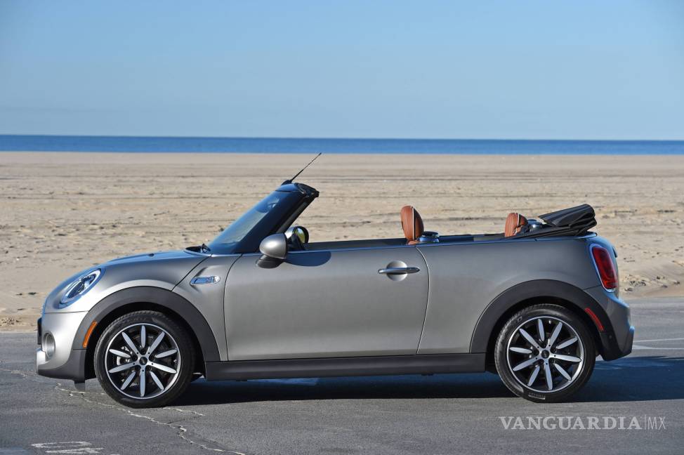 $!Mini One Cooper S Cabrio, para tocar el cielo