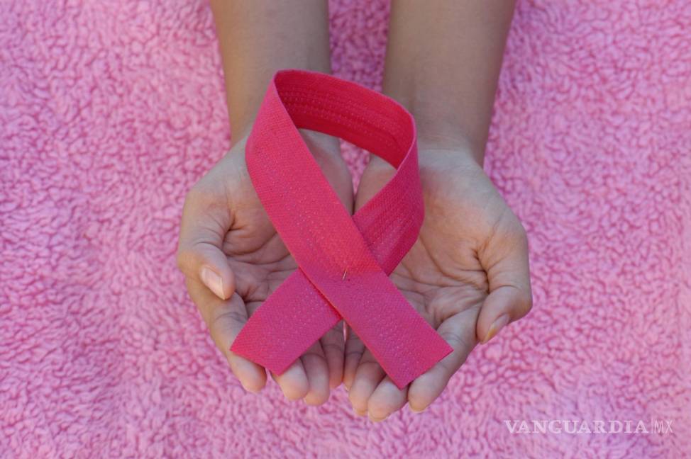 $!En Latinoamérica, de manera anual, más de 462 mil mujeres son diagnosticadas con cáncer de mama y casi 100 mil mueren a causa de esta enfermedad.