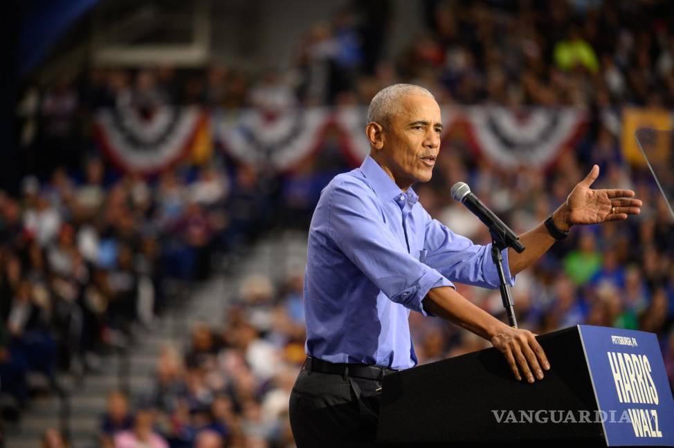 $!El expresidente estadounidense Barack Obama da un discurso en un evento de campaña para Kamala Harris en en Pittsburgh, Pensilvania.