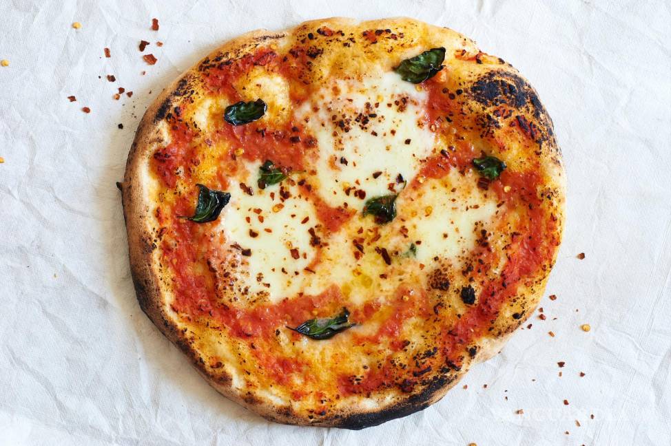 $!Pizza Margherita (Melina Hammer/The New York Times)