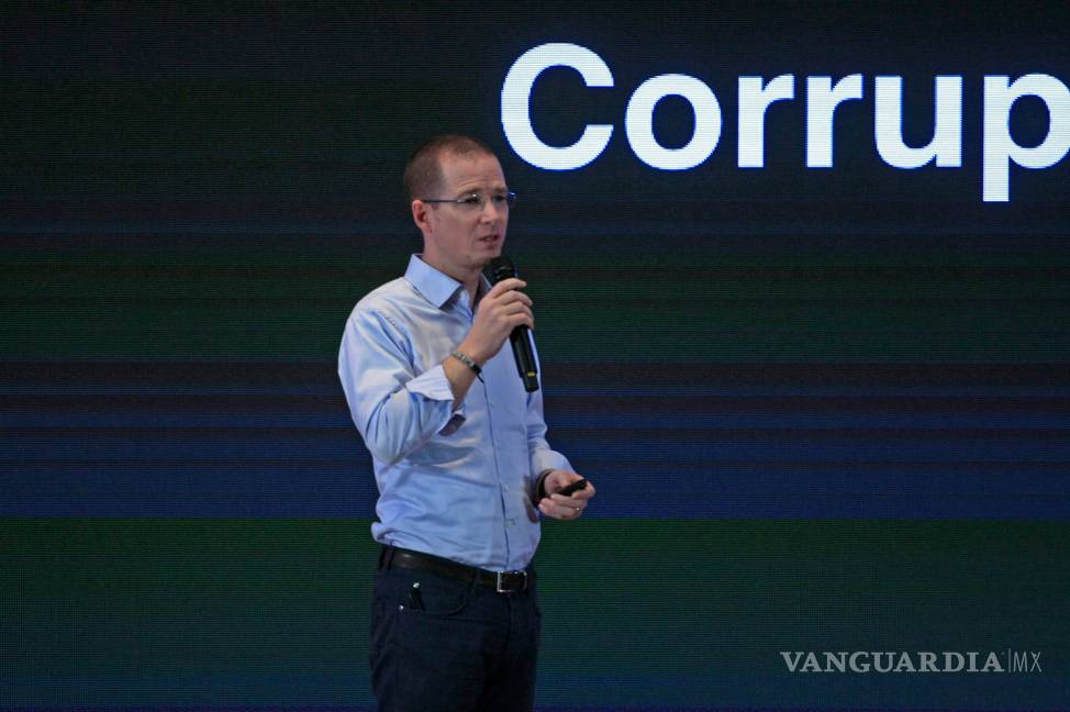 El PRI se muerde la lengua al hablar de corrupción: Ricardo Anaya