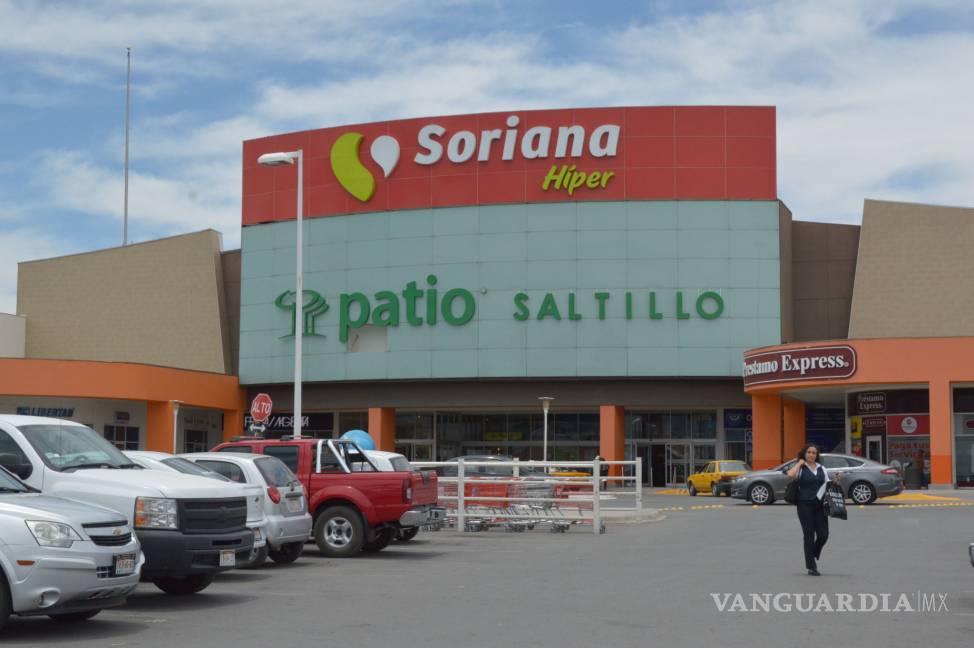 ‘Deben plazas eliminar cobro por estacionamiento’ en Saltillo; impulsa regidor independiente