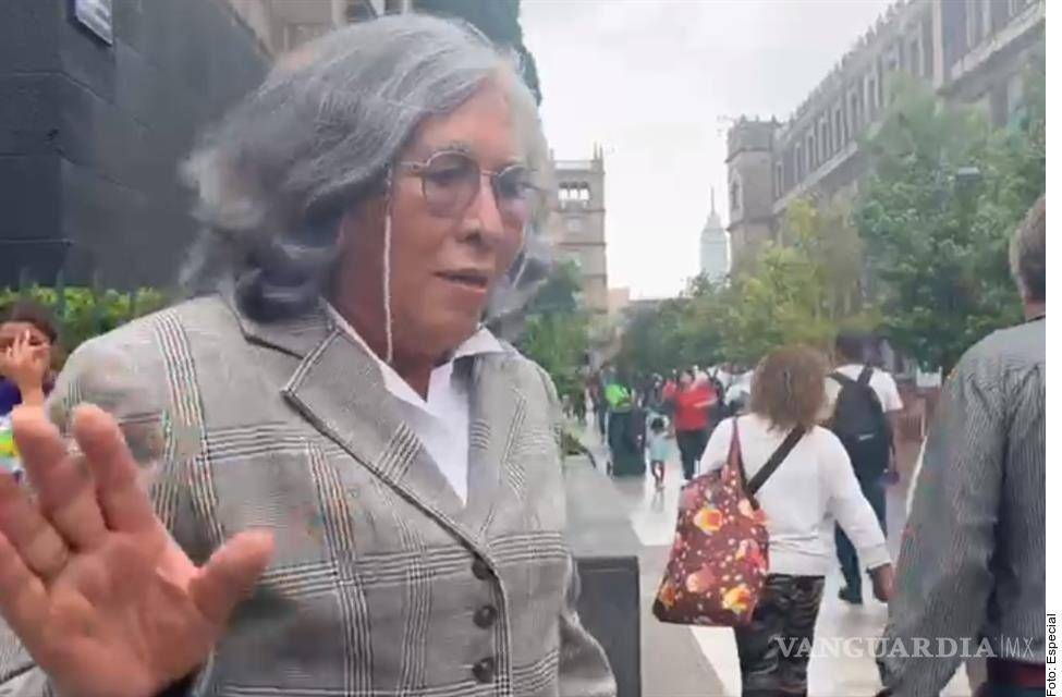 Gobierno de AMLO busca acercamiento con SCJN por caso de libros de texto