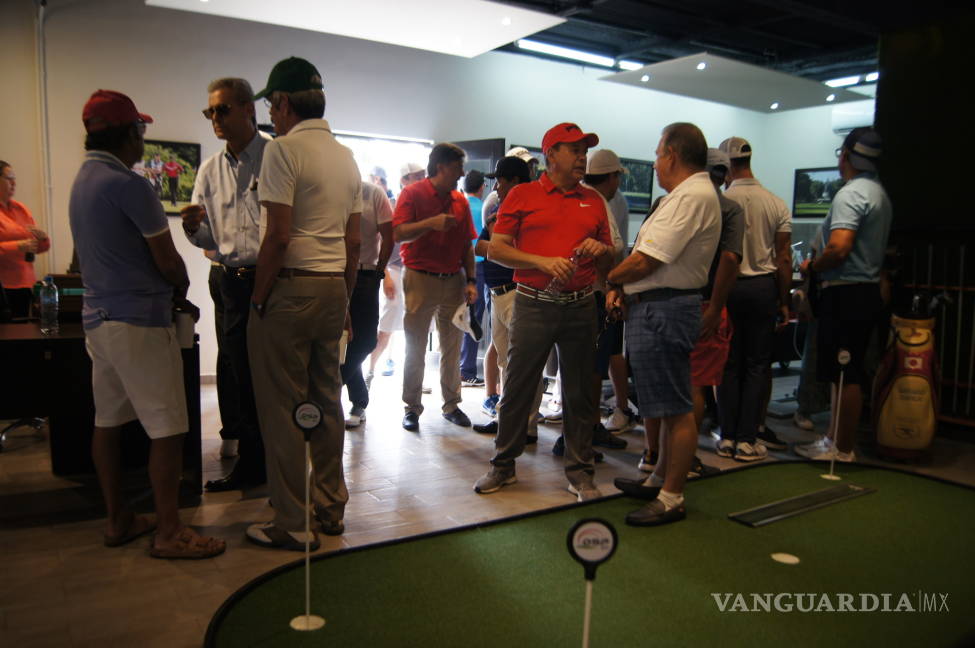 $!Abraham Ancer inaugura en Monclova el 'Golf Club Fitting Studio'