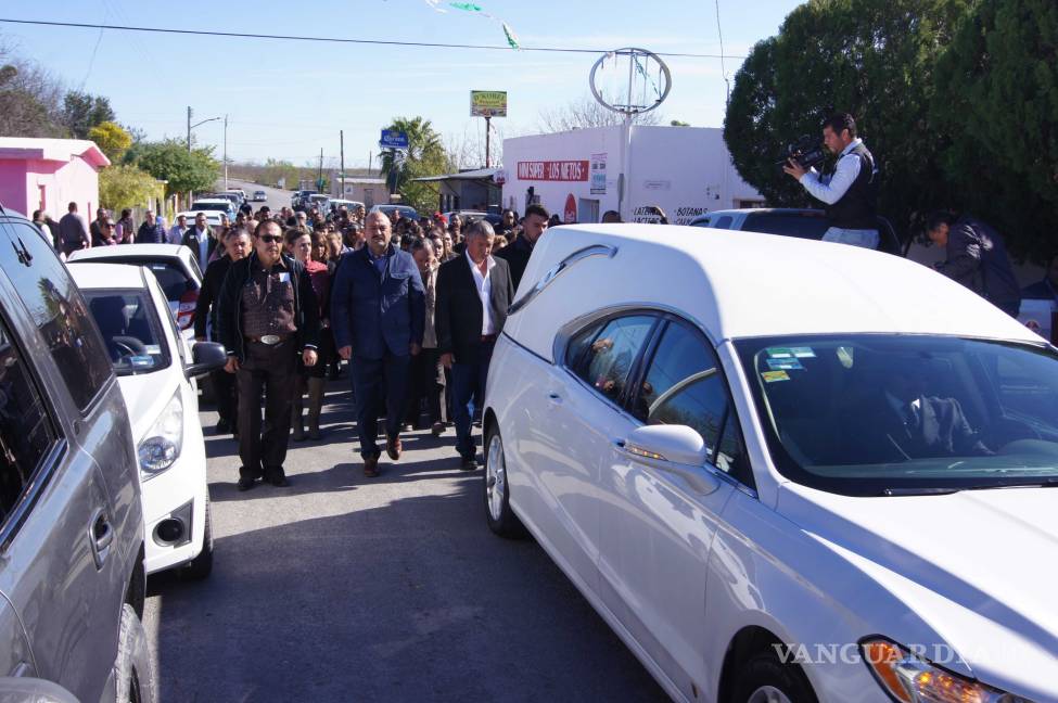 $!&quot;Gaby Kobel, te amaré siempre”, dice esposo de alcaldesa de Juárez en homenaje póstumo