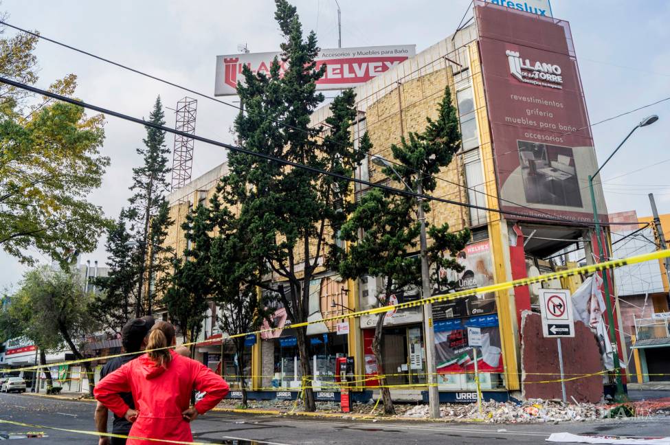 Suman 324 personas fallecidas en el país por sismo del 19-S