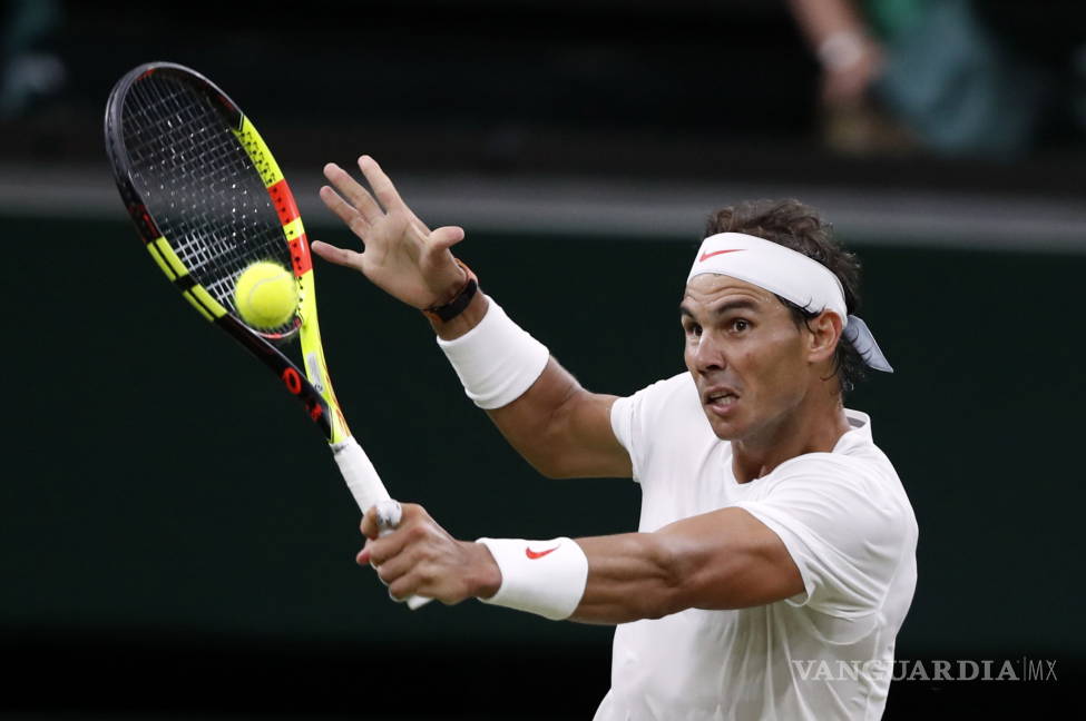 $!Suspenso en Wimbledon: Djokovic con ventaja sobre Nadal tendrá que esperar para definir la semifinal