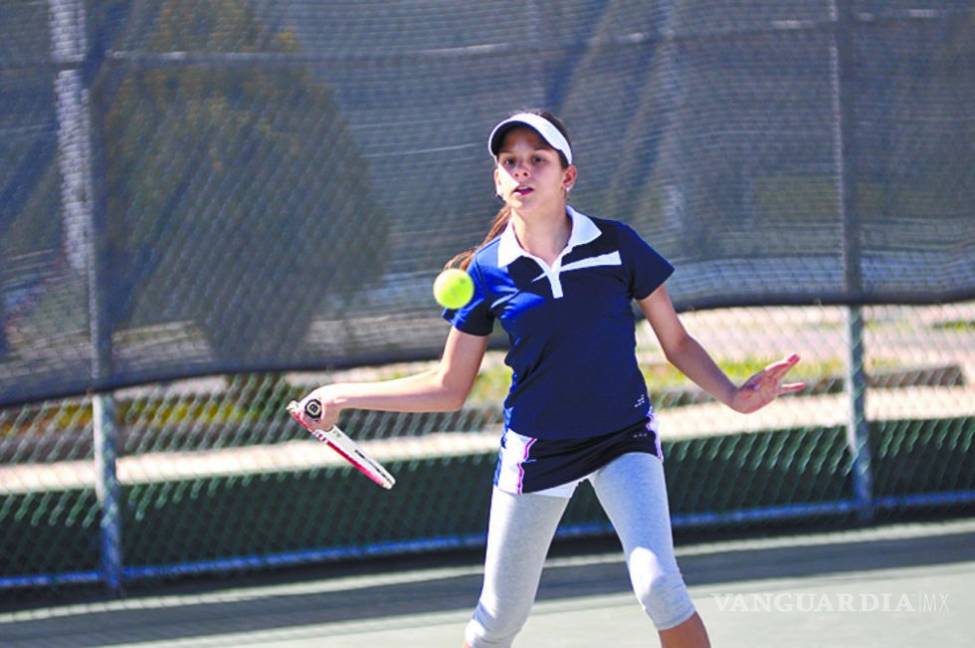 Cerca de 50 tenistas entran en acción en el Torneo Abierto Femenil