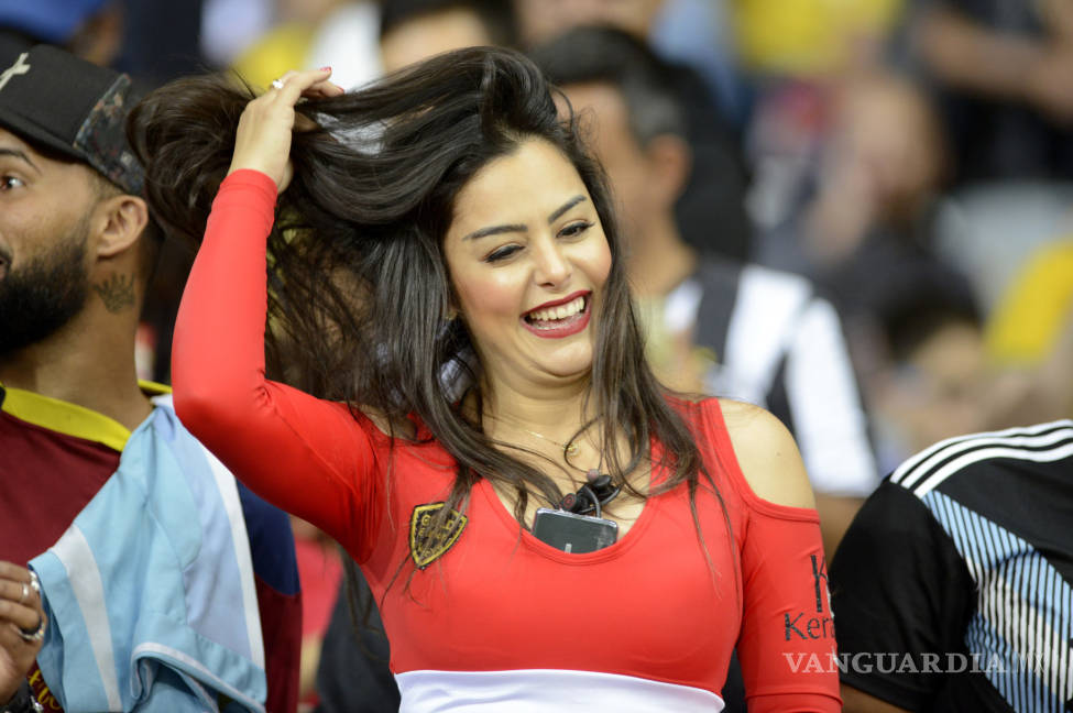 $!Larissa Riquelme deslumbra con su belleza en la Copa América