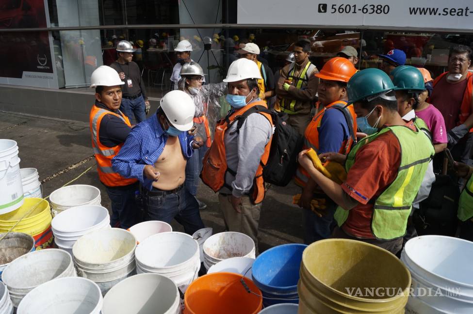 $!Rescatistas saltillenses de Topos Azteca Birtán Noreste en la CDMX (Cobertura Vanguardia)