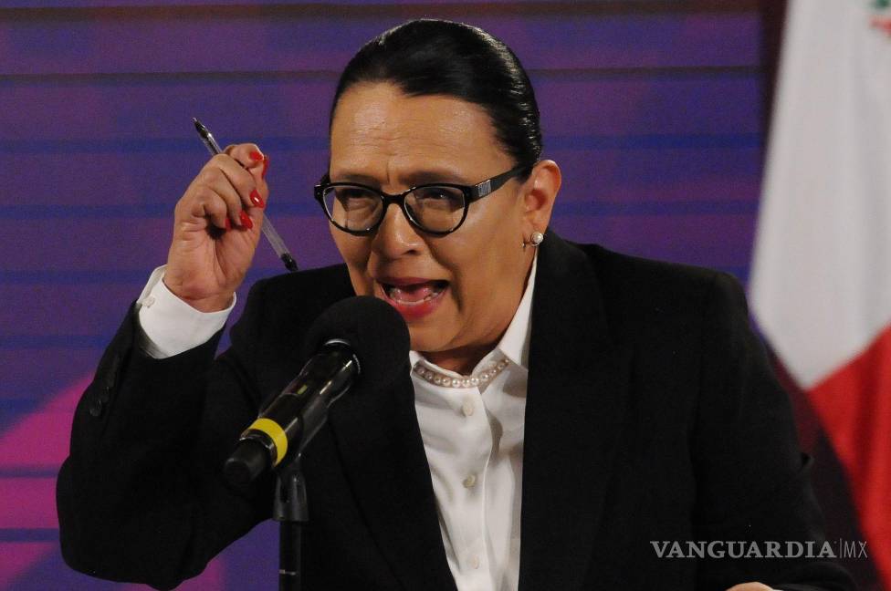 $!Rosa Icela Rodríguez, titular de la SSPC, realizó una conferencia de prensa para informar sobre los avances en el caso de los 39 migrantes qué murieron en el incendio de una estación de migración.