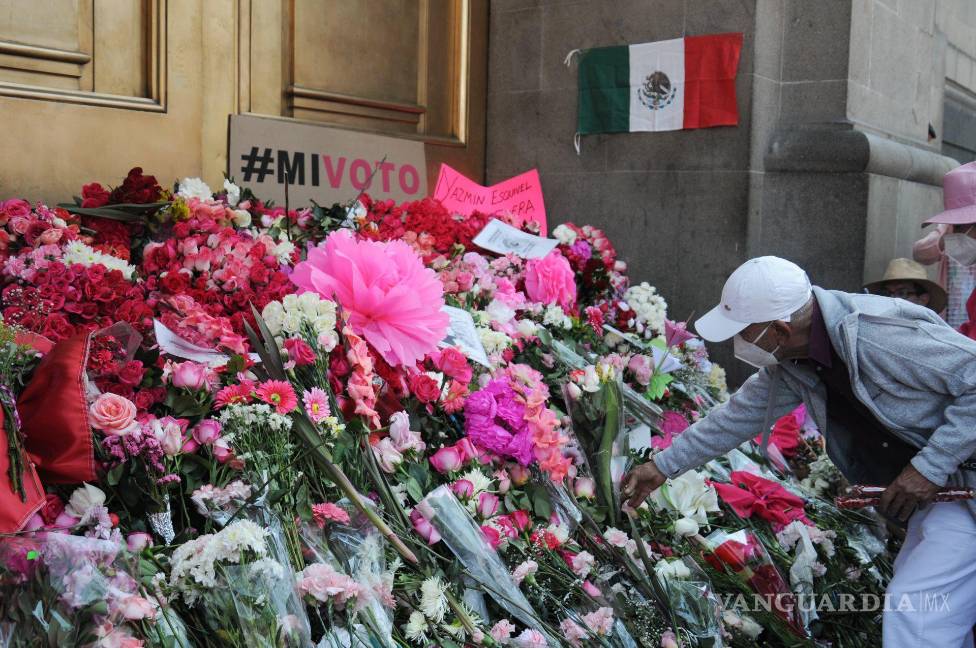 Así toman las calles y plazas miles de mexicanos para defender al INE (Fotos)