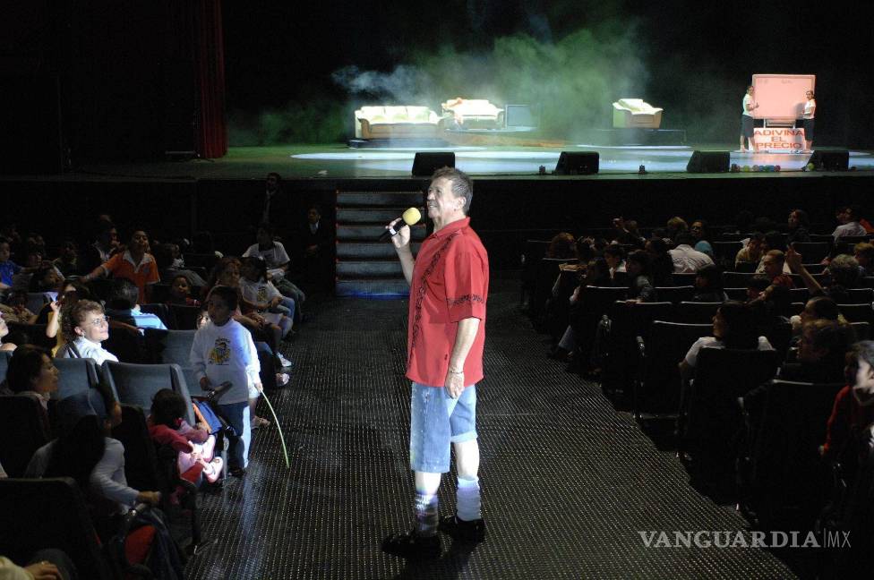 ‘En Familia con Chabelo’ regresa a Televisa para despedir a Xavier López