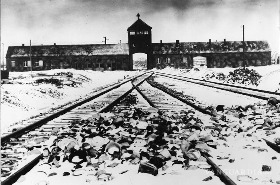 $!En el Día Internacional de Conmemoración anual en memoria de las víctimas del Holocausto, te contamos la historia de la liberación de Auschwitz