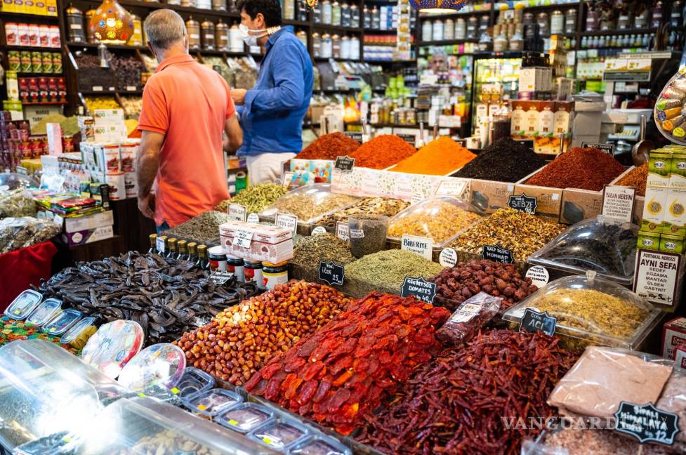 $!Éfesos alcanzó su esplendor bajo el dominio del Imperio Romano, cuando fue una de las ciudades más importantes de Asia Menor, y un centro cultural, político, económico y religioso. EFE/Guillermo López