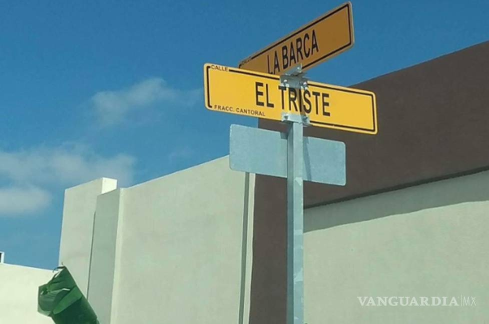 $!La calle 'Bésame mucho' existe en Pesquería, Nuevo León