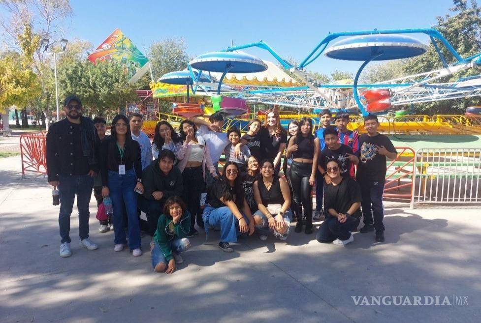 $!Adolescentes desarrollan dinámicas al aire libre como parte del programa.