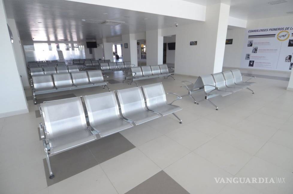 En Saltillo, Aeroméxico suspende vuelos del fin de semana; utiliza aviones Embraer para suplir al Boeing 737