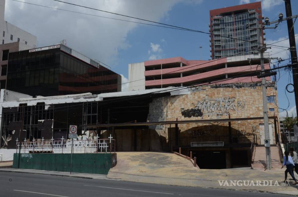 Lo que quede en pie del Casino Royale de Monterrey será demolido