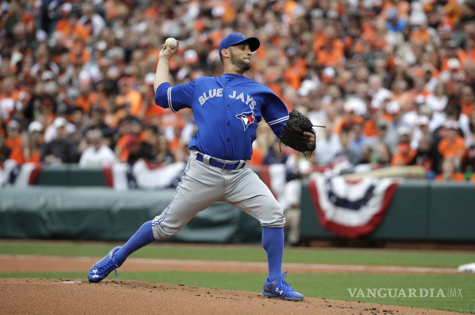 Azulejos quedaron tendidos en la onceava; Marco Estrada se fue sin decisión
