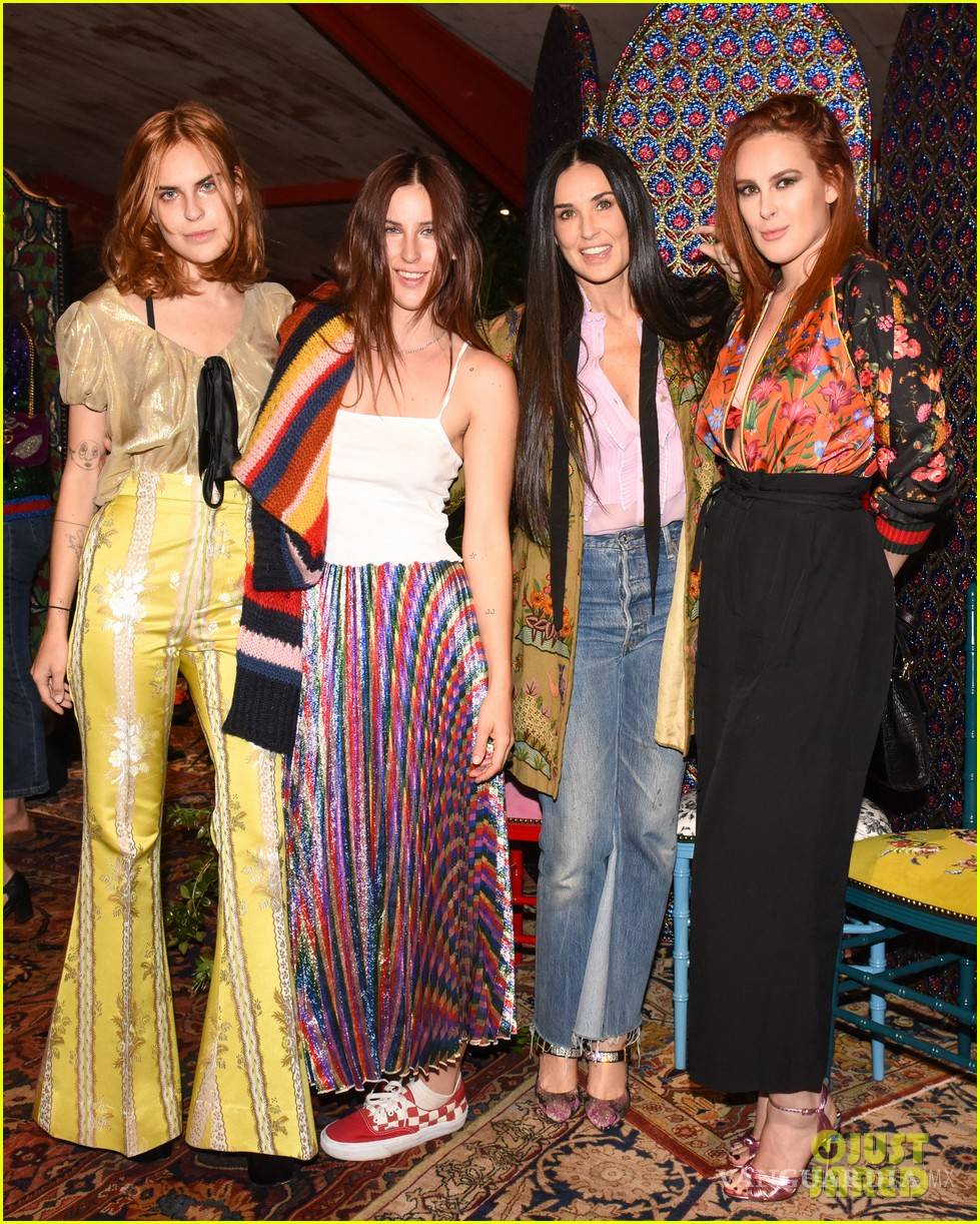 $!Demi Moore presenta su libro de memorias en Instagram