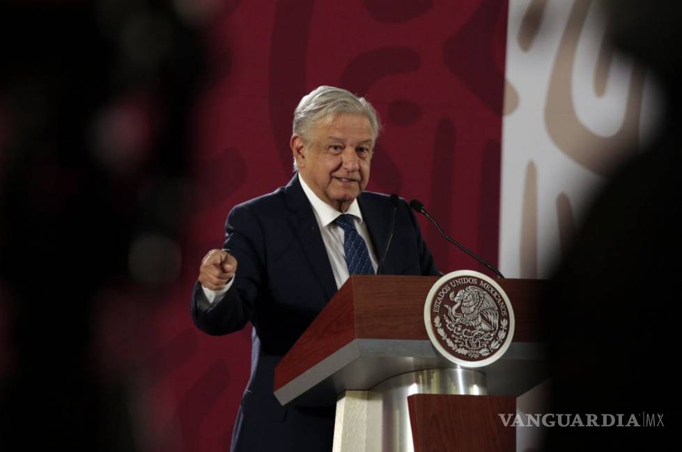 'Me preocupa, pero me ocupa más': AMLO sobre rebrote de COVID-19 en México