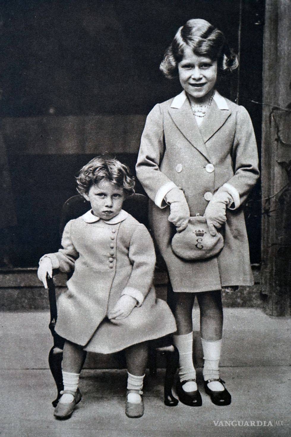 $!La vida de la Reina Isabel II en 20 icónicas fotografías