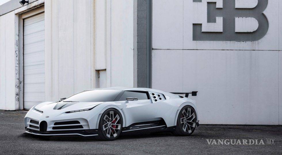 $!Bugatti Centodieci, un impresionante homenaje al pasado de 1600 CV y ocho millones de euros