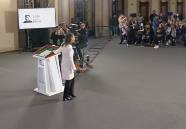 Un sismo de magnitud 6.5 con epicentro en San Marcos, Guerrero, activó la alerta sísmica en la Ciudad de México y provocó la evacuación temporal de la conferencia matutina en Palacio Nacional.