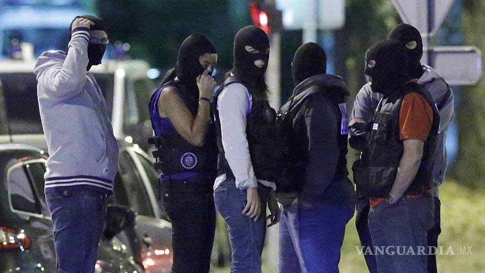 $!Francia desarticula el primer comando de mujeres yihadistas