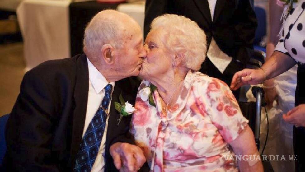 $!Fallecen Joyce y Frank Dodd el mismo día después de 77 años de matrimonio